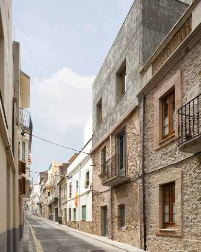 Restoration of an old fisherman house (FA house)