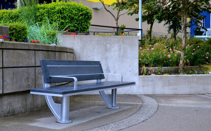 Wishbone SurRe Park Bench