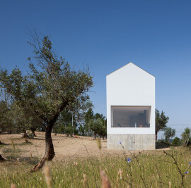 House in Fonte Boa