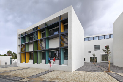 ELEMENTARY SCHOOL IN TEL AVIV