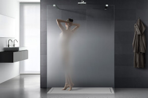 Madras® Nuvola. Gradient satin glass for showers.