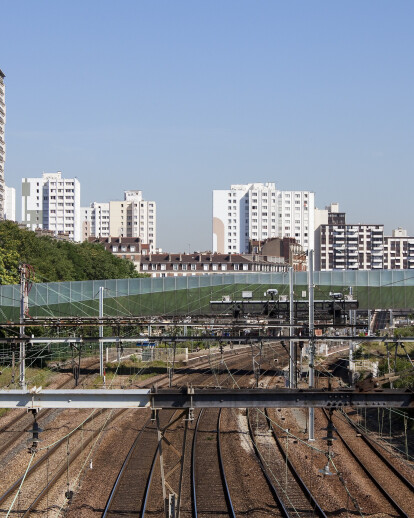 NEW BRIDGE IN CHOISY-LE-ROI