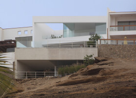 AVE House