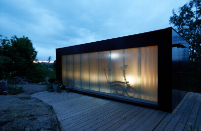 Outdoor light, studio and storage space