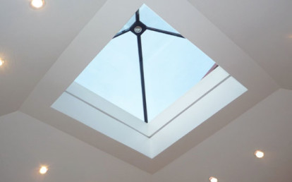 Fixed Pyramid Skylight