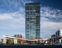 Bayrakli Tower
