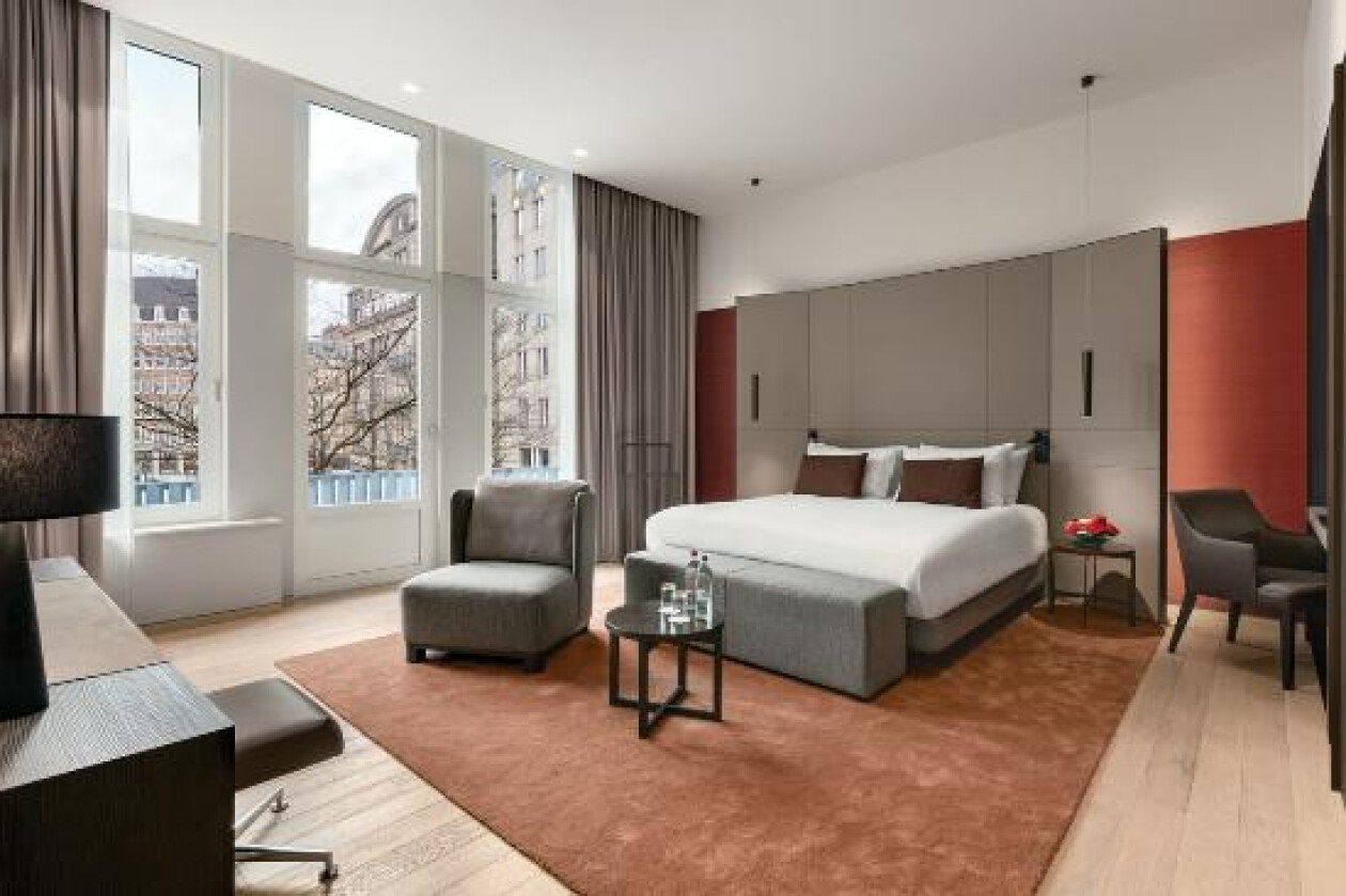RESTYLING NH GRAND HOTEL "KRAS"