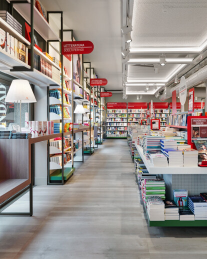 Mondadori New Concept Store