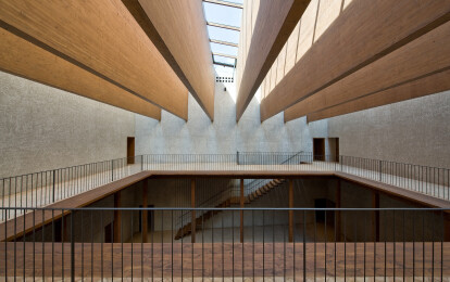 Tabuenca and Leache, Arquitectos