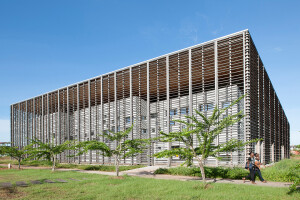 New University Library  in Cayenne