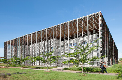 New University Library  in Cayenne