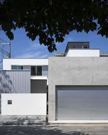 House in NAKAMOZU