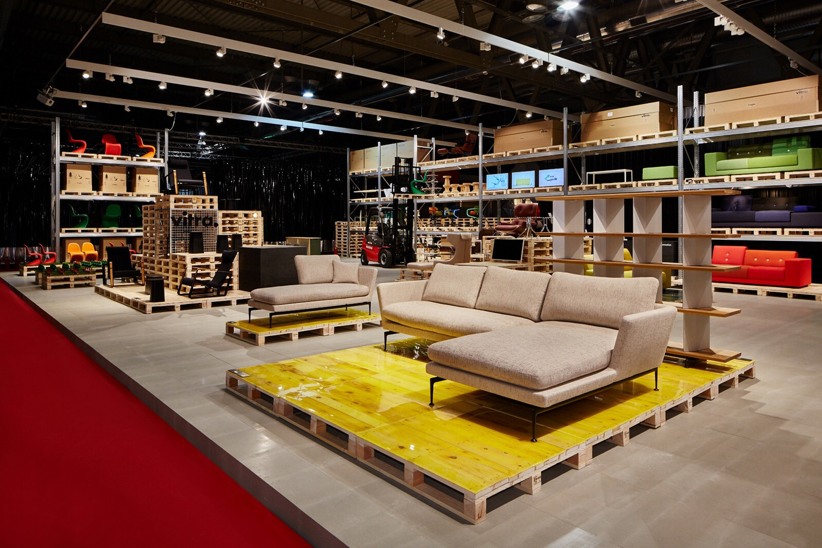 https://archello.com/story/30273/attachments/photos-videos/10 photo_credit © Vitra