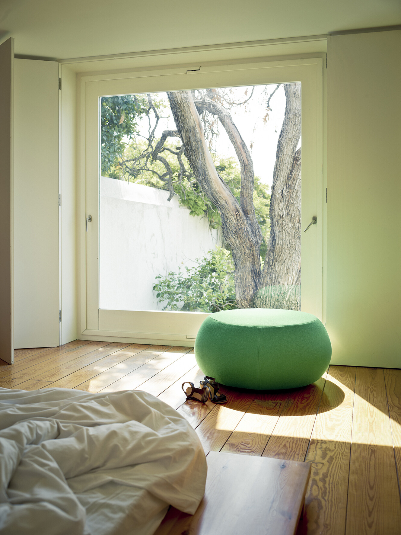 https://archello.com/product/3991/attachments/photos-videos/5