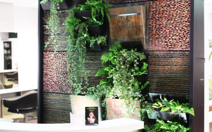 "Natura Wall" in a lobby