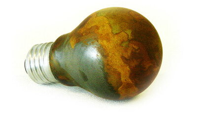 Light bulb coated with VeroMetal