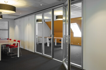 Espero Visio mobile glass partition walls Espero Visio mobile glass partition walls