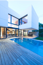 White Cubes House