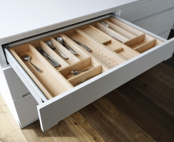 Cuttlery drawer