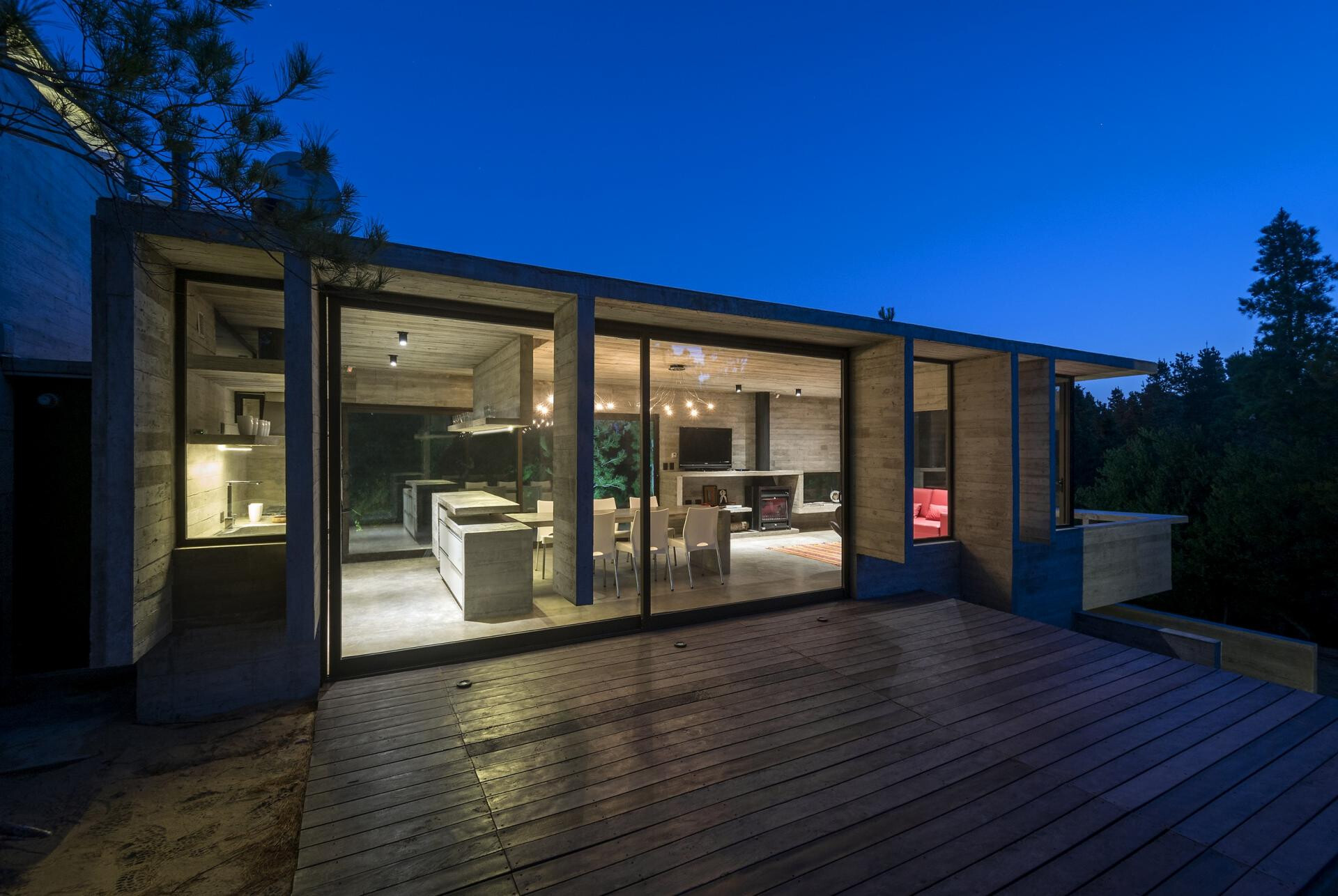 https://archello.com/story/38432/attachments/photos-videos/11 photo_credit © Daniela Mc Adden