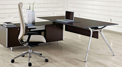 Usm Kitos Table Office Desk By Usm Modular Furniture Archello