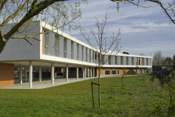 Duco contributes to the building of an educational gem with DucoSun Ellips