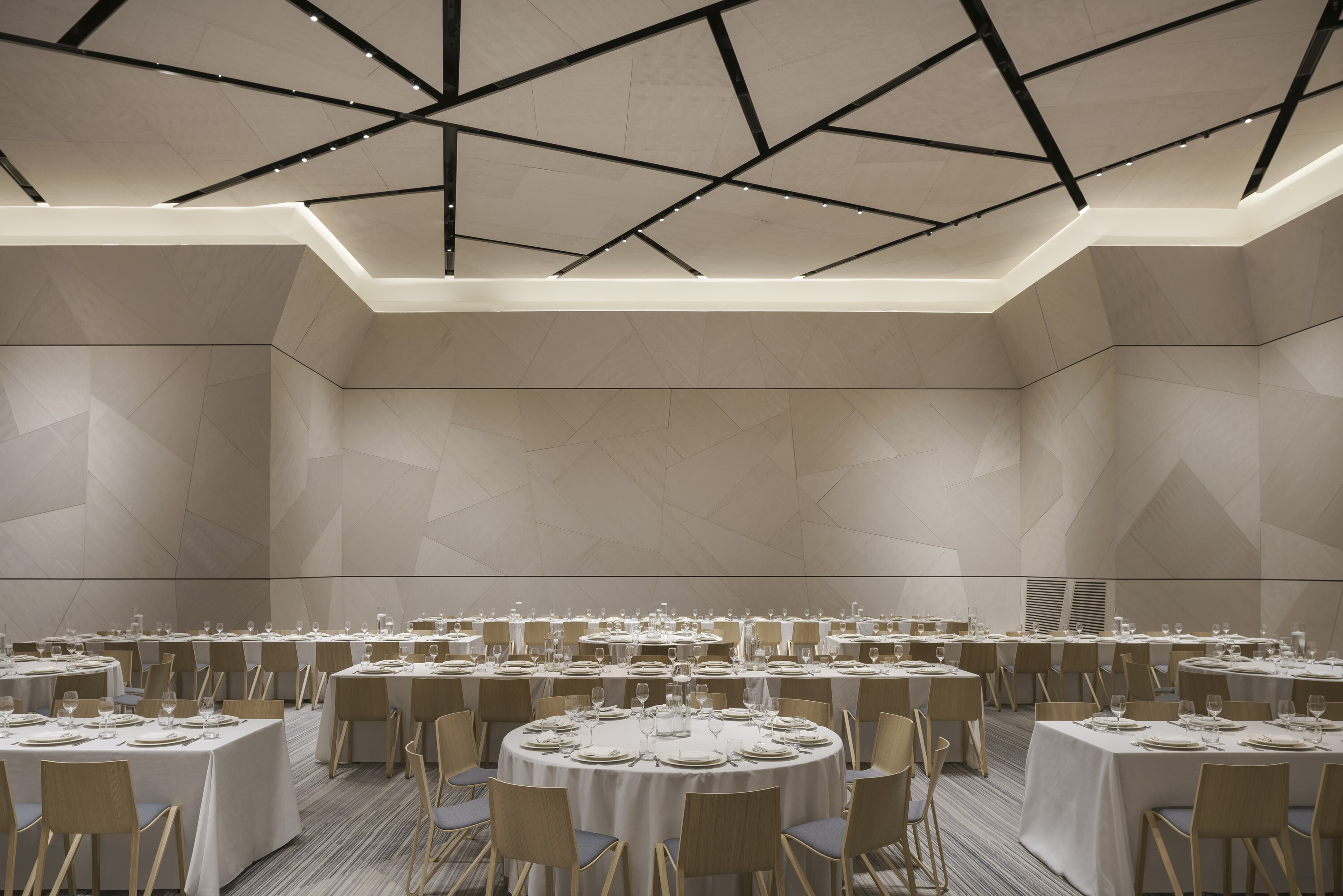 https://archello.com/story/46095/attachments/photos-videos/10 photo_credit Michael Stavaridis