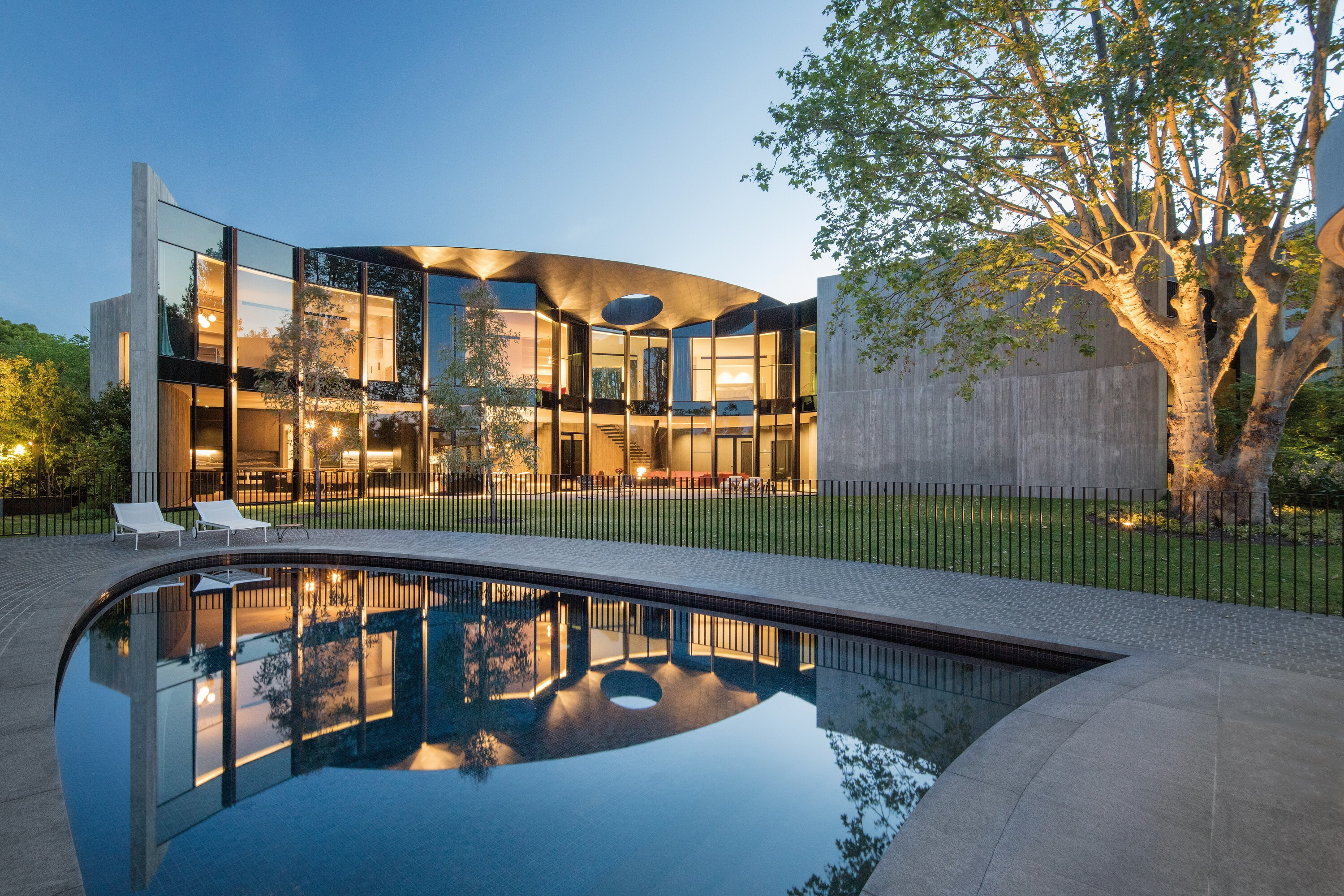 https://archello.com/story/47255/attachments/photos-videos/11 photo_credit John Gollings