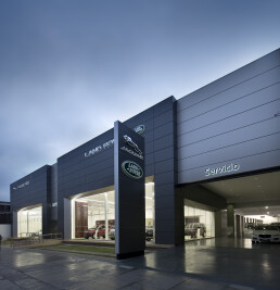 Jaguar Land Rover Lima