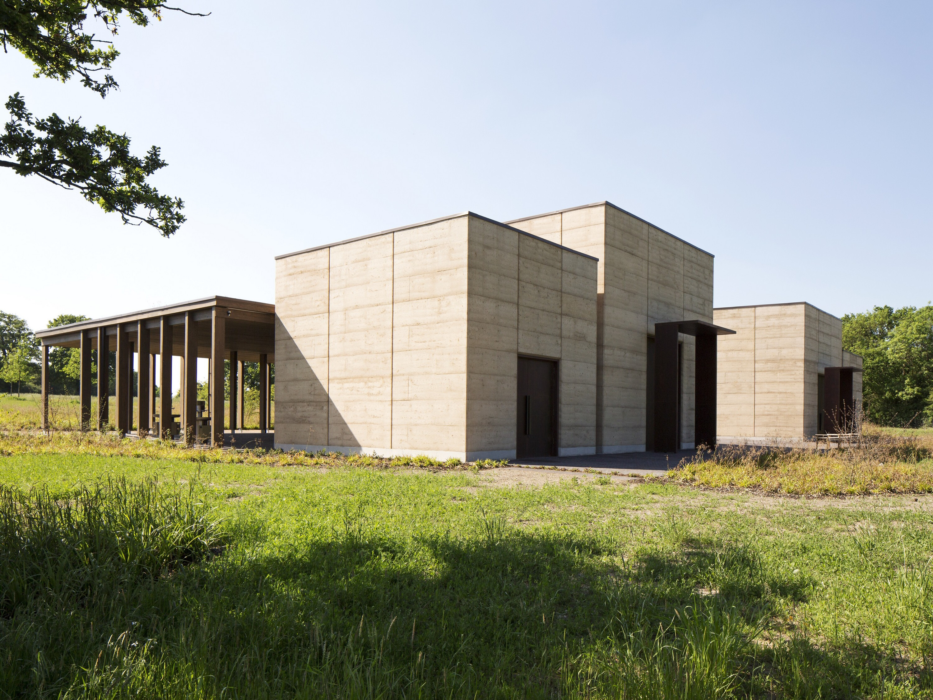 https://archello.com/story/49818/attachments/photos-videos/6 photo_credit Lewis Khan