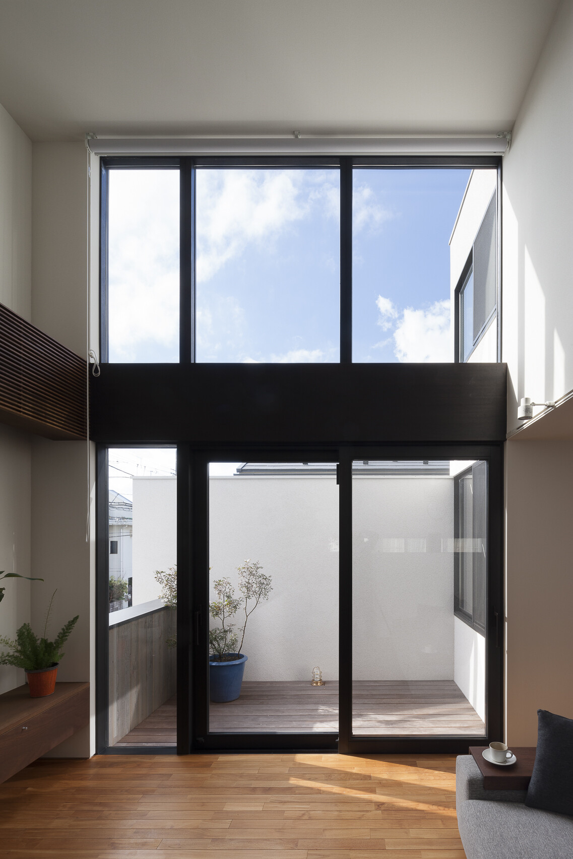 https://archello.com/story/50738/attachments/photos-videos/8 photo_credit Hiroshi Ueda
