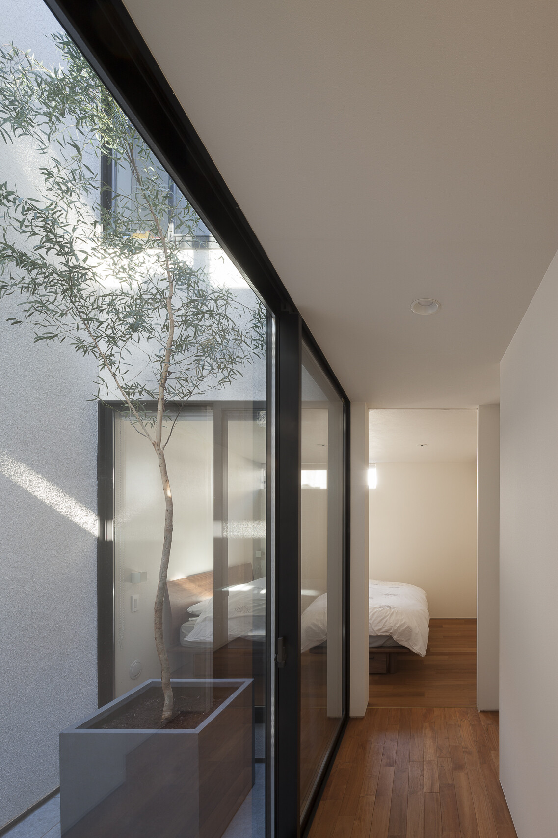 https://archello.com/story/50738/attachments/photos-videos/10 photo_credit Hiroshi Ueda