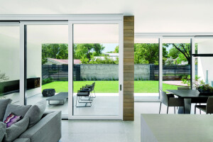 Marvin Ultimate Multi-Slide Door