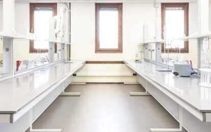 Science laboratory benches