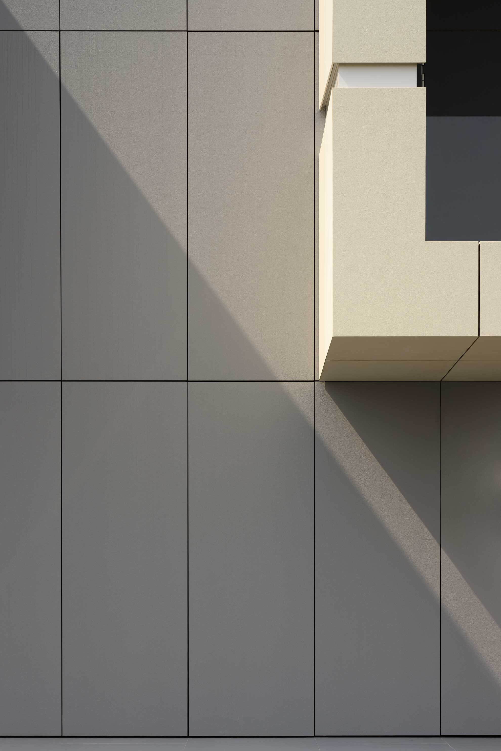 https://archello.com/product/39616/attachments/photos-videos/7