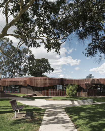 Cobram Library