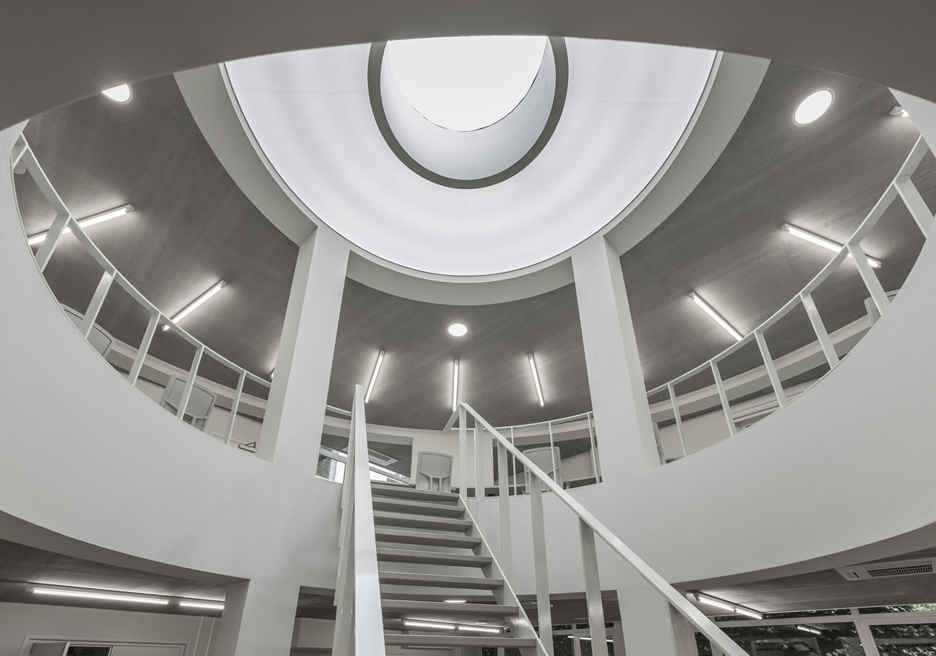https://archello.com/product/42506/attachments/photos-videos/4