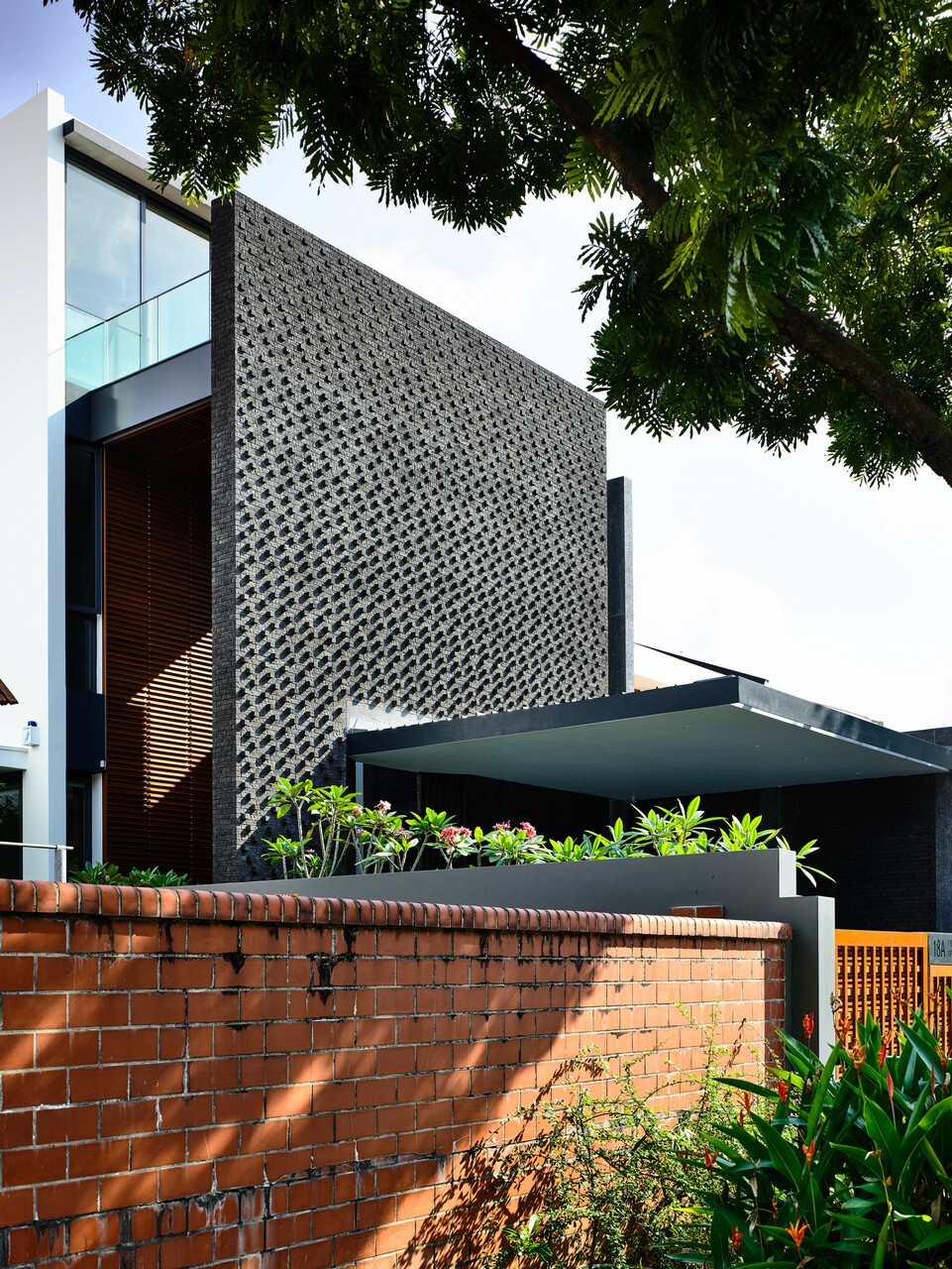 https://archello.com/story/55170/attachments/photos-videos/4 photo_credit Derek Swalwell