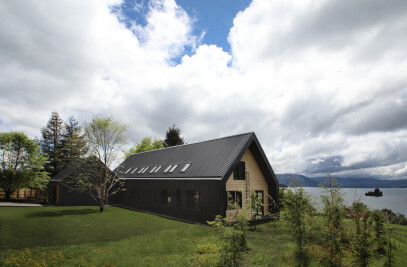 House In Lake Calafquen