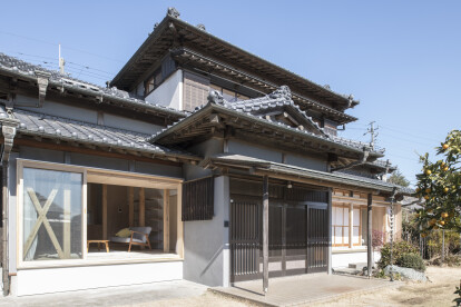 House in Sakura