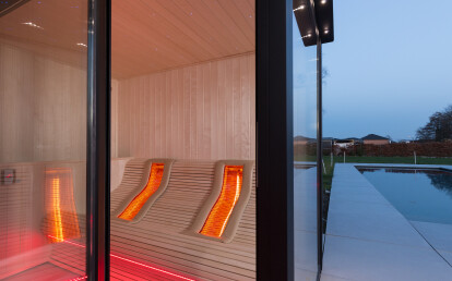 2-person outdoor sauna, steam room and outdoor shower