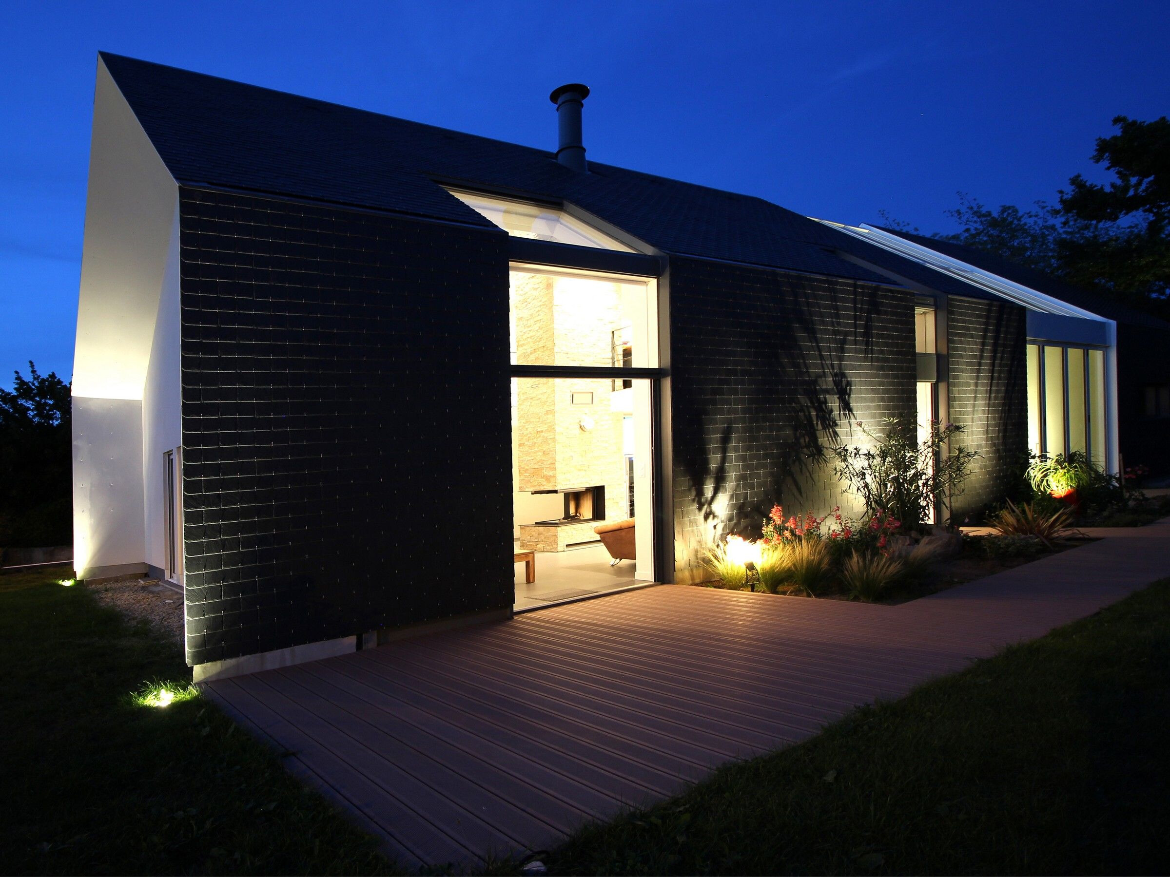 https://archello.com/story/56986/attachments/photos-videos/6 photo_credit J Guillo Architecte