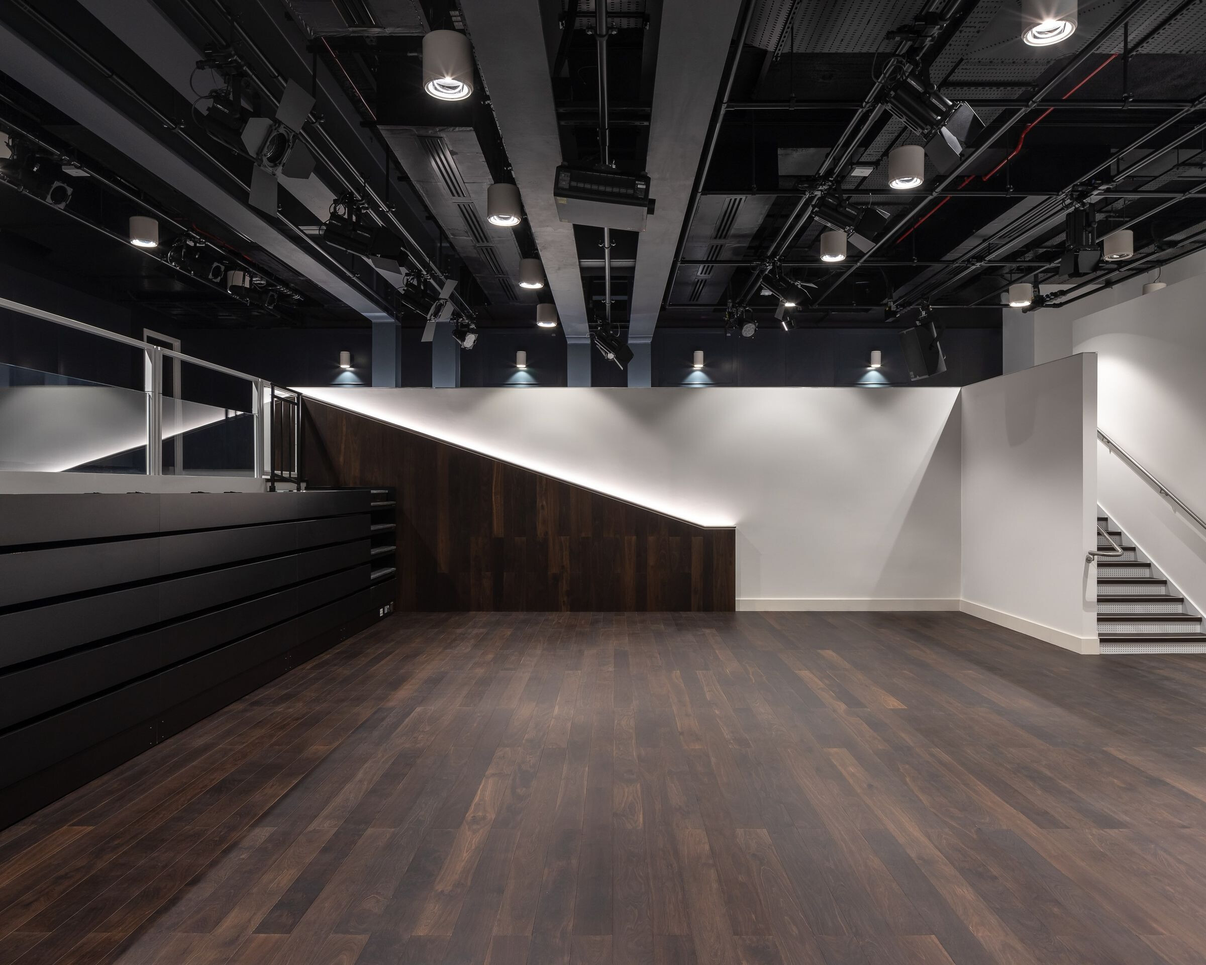 https://archello.com/story/57138/attachments/photos-videos/13 photo_credit Peter Landers