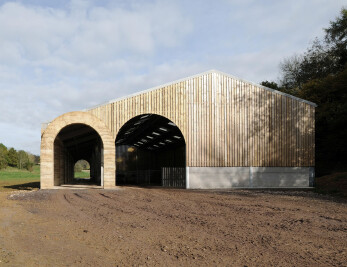 Shatwell Farm Cowshed and Haybarn