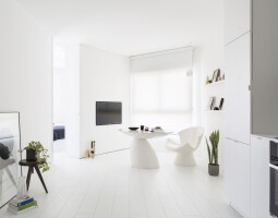 S|H APARTMENT