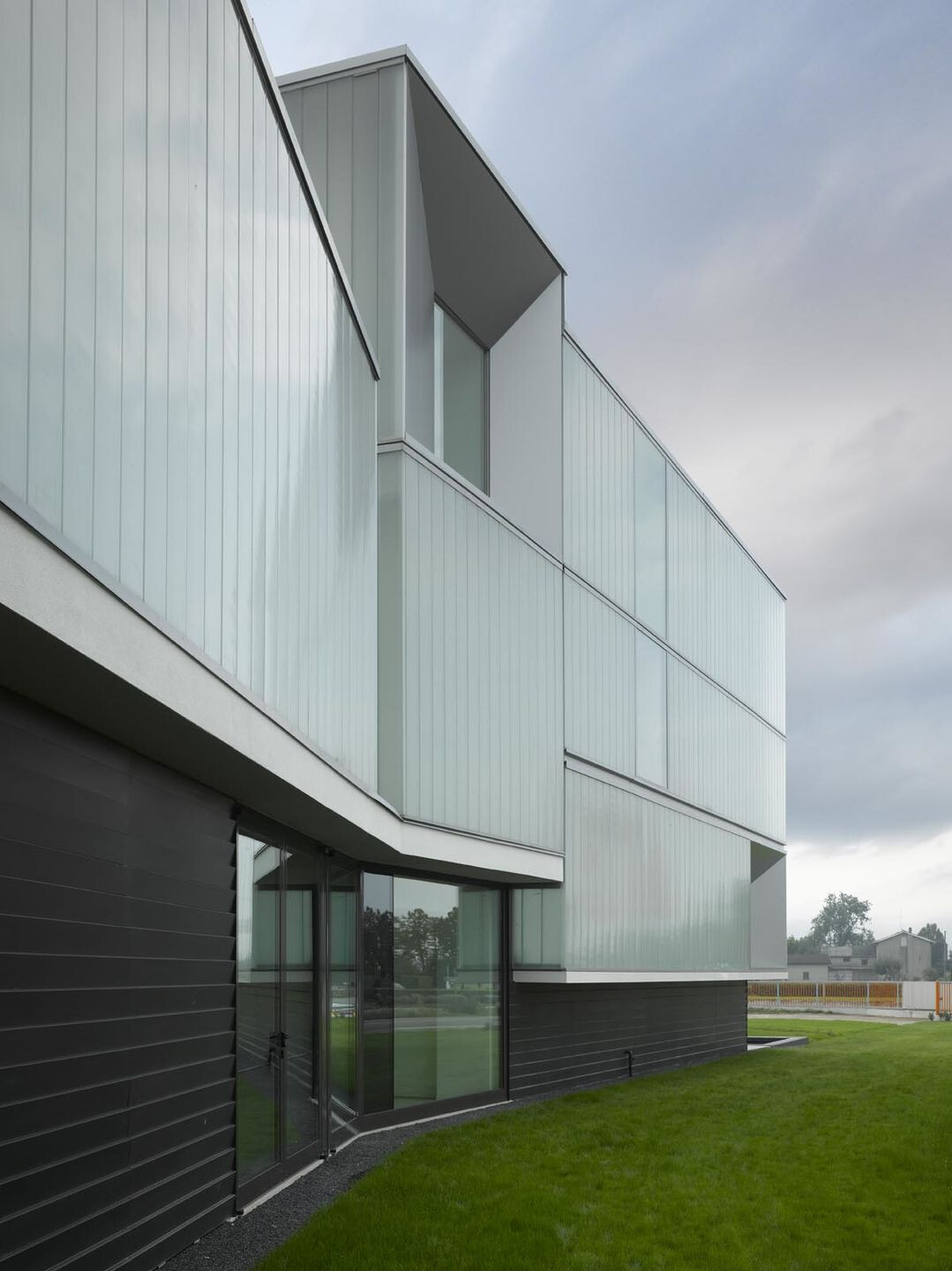 https://archello.com/story/60480/attachments/photos-videos/6