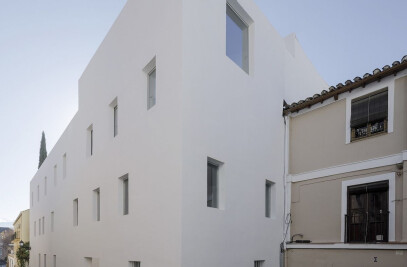 8 experimental apartments in Realejo