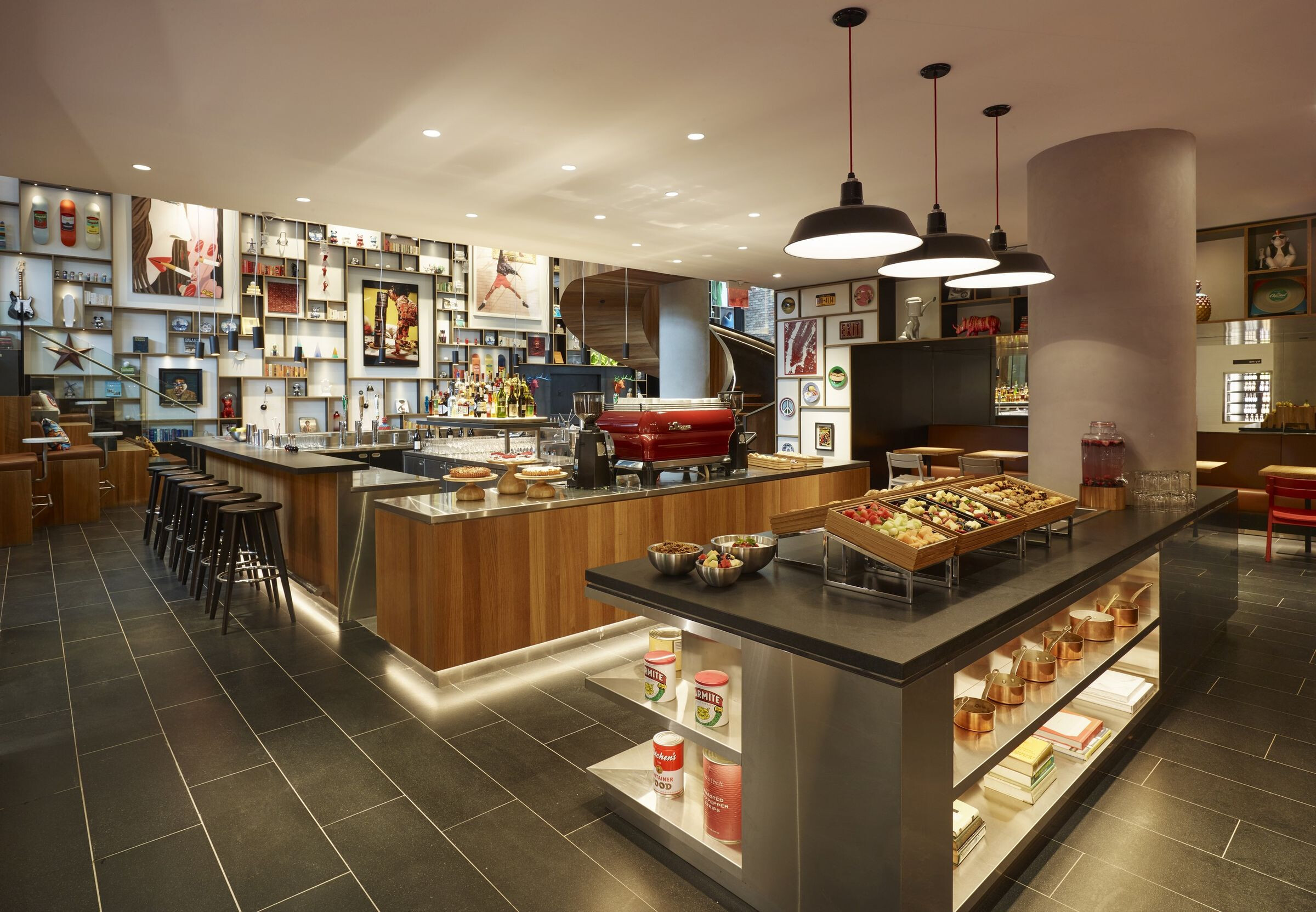 https://archello.com/story/62757/attachments/photos-videos/9 photo_credit citizenM