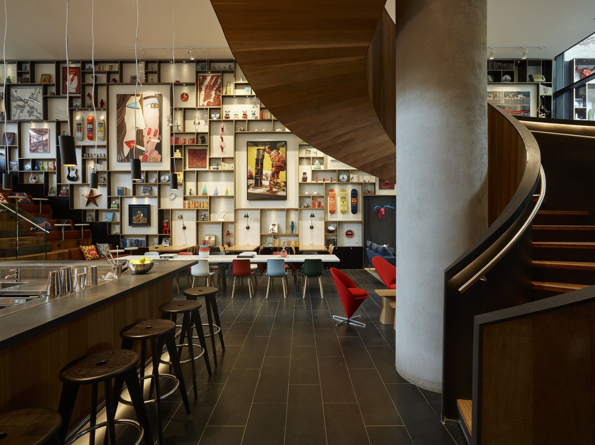 https://archello.com/story/62757/attachments/photos-videos/12 photo_credit citizenM