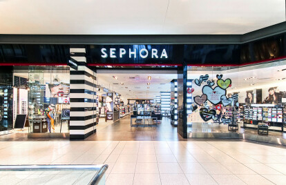 Sephora To Expand Brick & Mortar Footprint With 260+ New Stores In